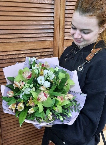 Букет «Экзотика» от интернет-магазина цветов в 