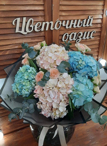 Букет «Оранжерея» от интернет-магазина цветов в 