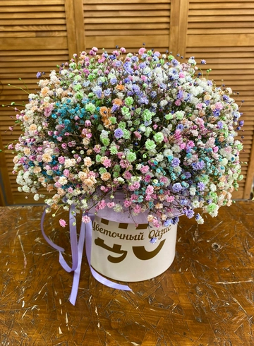 Композиция в шляпной коробке «Летнее настроение» от интернет-магазина цветов в 