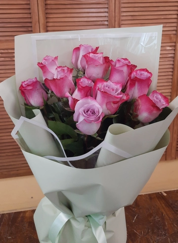 Монобукет из 11 роз   «Пурпур» от интернет-магазина цветов в 