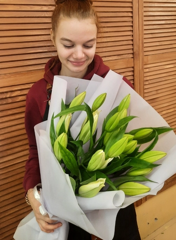 Монобукет из лилий «Аромат соблазна » от интернет-магазина цветов в 